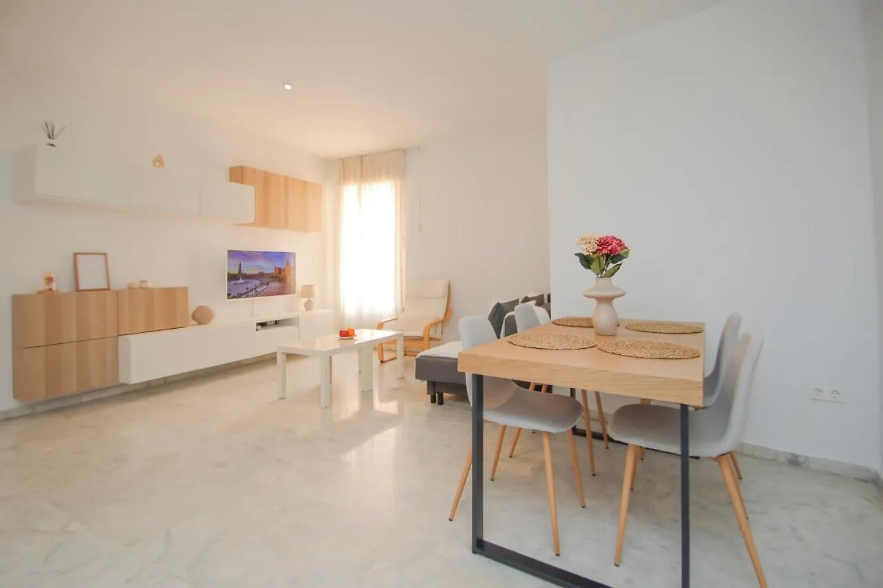 Modern Apt - Luxe Queen Bed - Walk To Isla Magica Sevilla