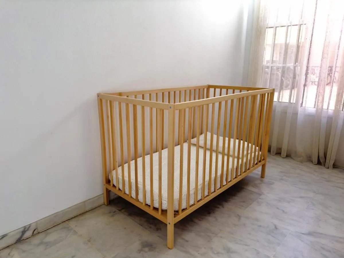 Modern Apt - Luxe Queen Bed - Walk To Isla Magica Seville Apartment